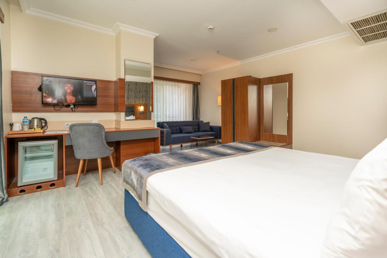 The Bostanci Otel Istanbul Exterior photo