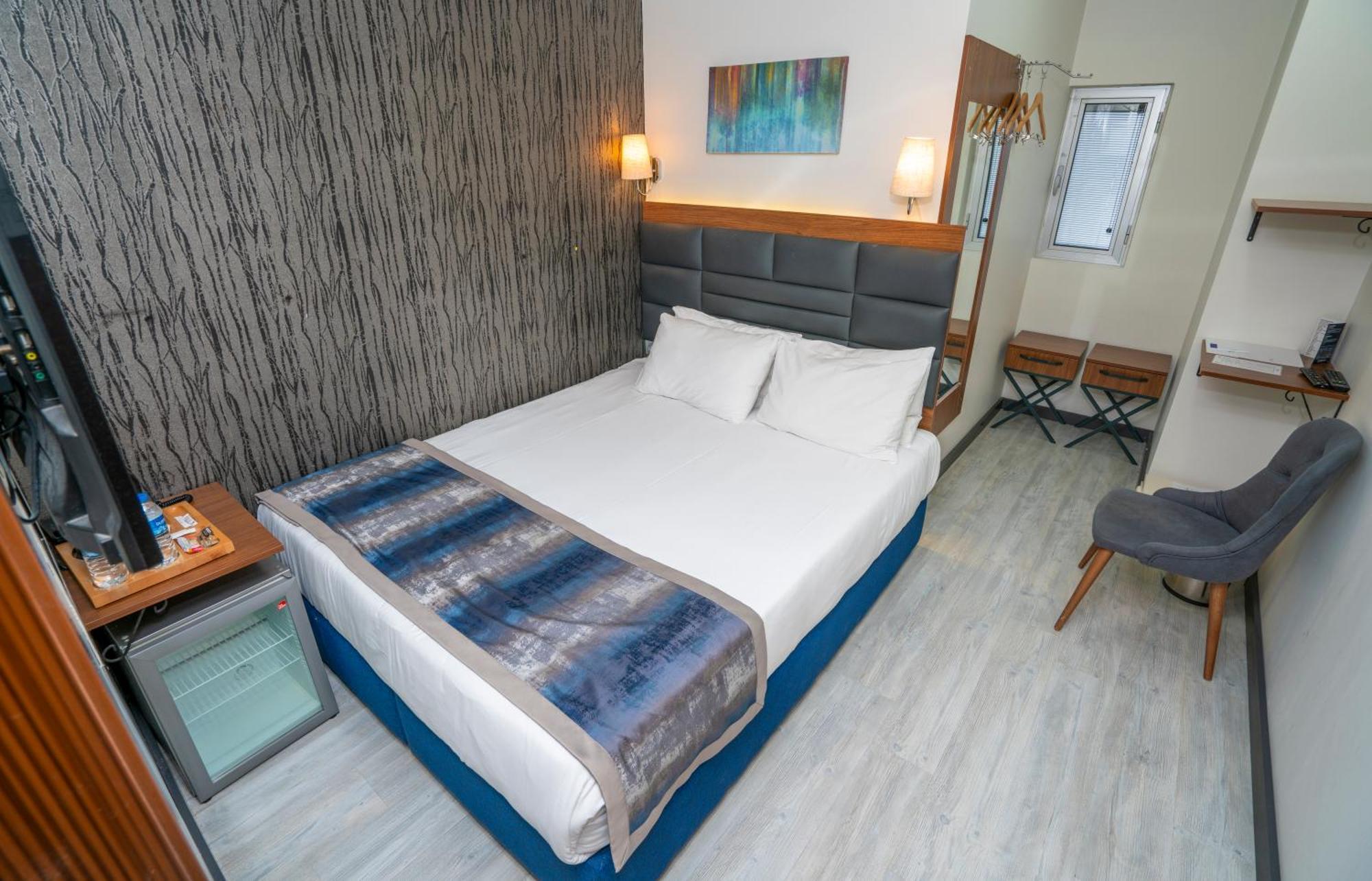 The Bostanci Otel Istanbul Exterior photo