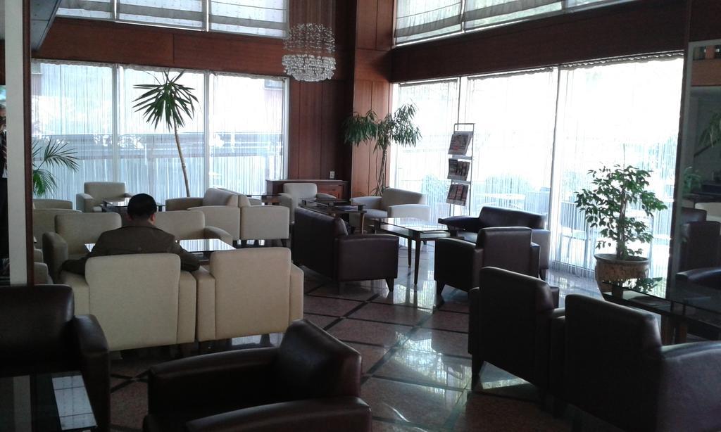 The Bostanci Otel Istanbul Exterior photo